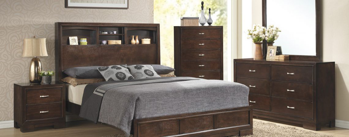 QUEEN BED WALNUT